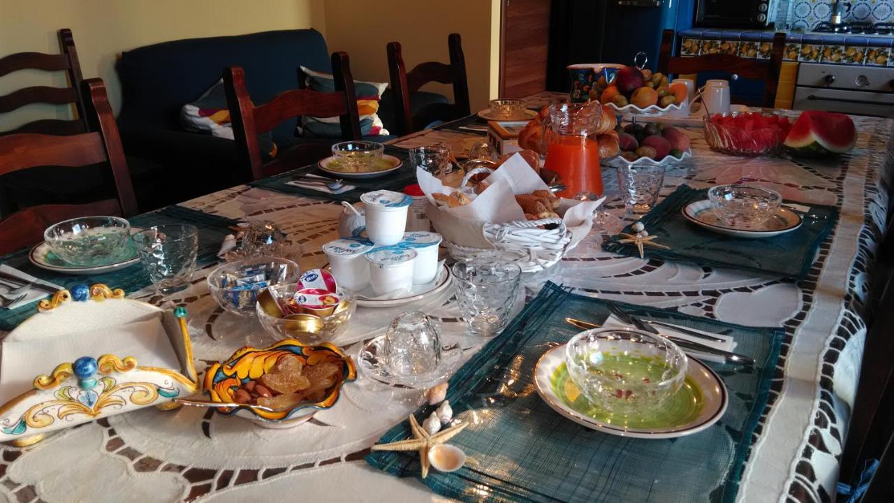La Maiolica B&B Balestrate Bagian luar foto